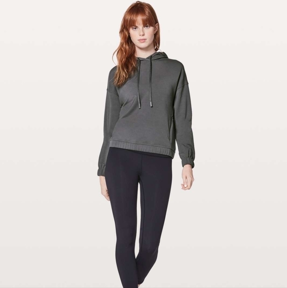 Lululemon Twisted and Tucked hooded pullover
